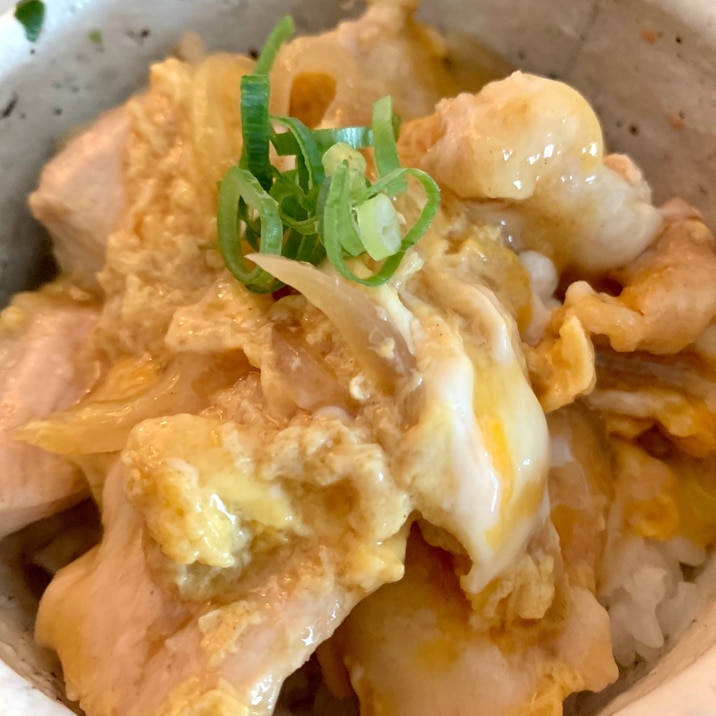 *鶏むね肉で親子丼*